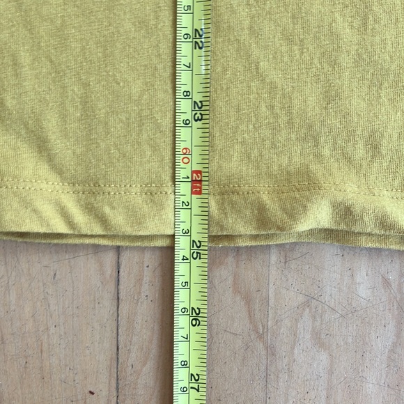 3/$20 Two modal Banana Republic t-shirts Medium - Picture 11 of 11